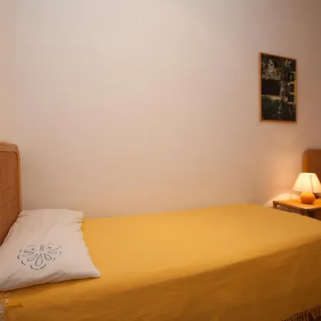 Apt Petxina Yellow Apartamento *